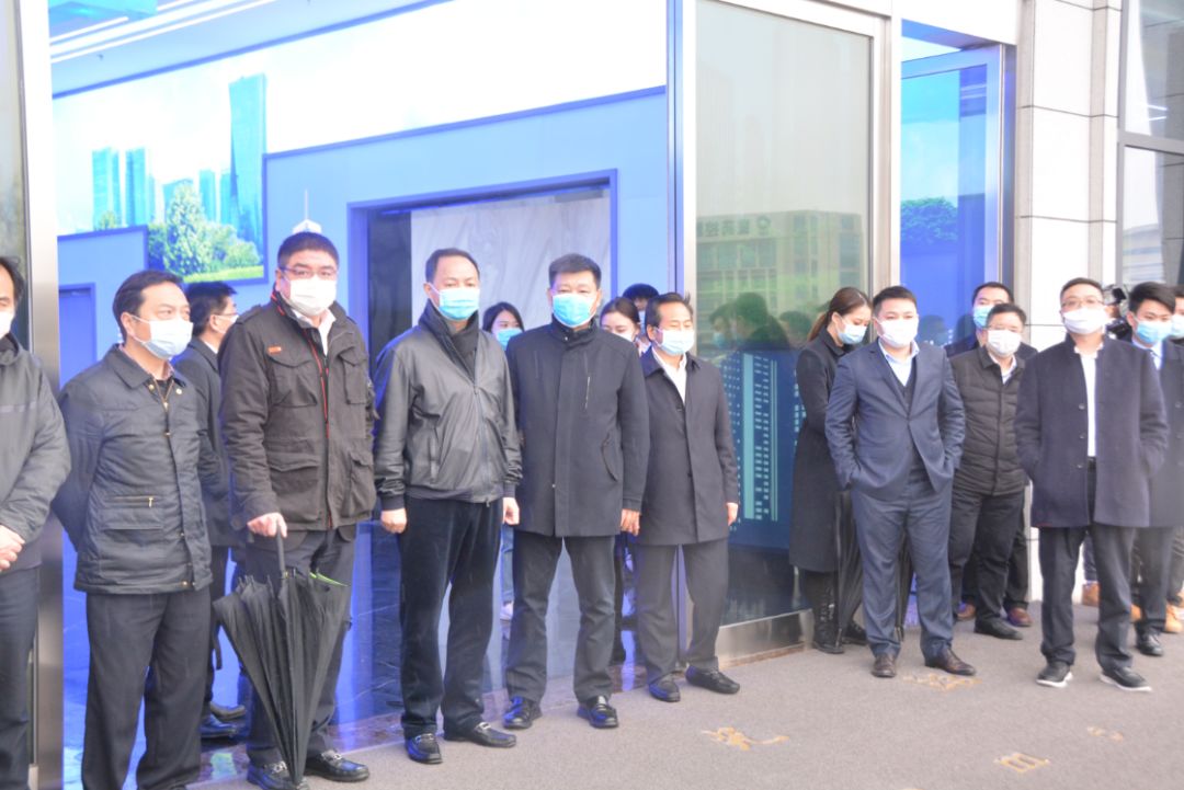 长沙市委副书记、代市长郑建新一行调研威廉希尔长沙中联产业园